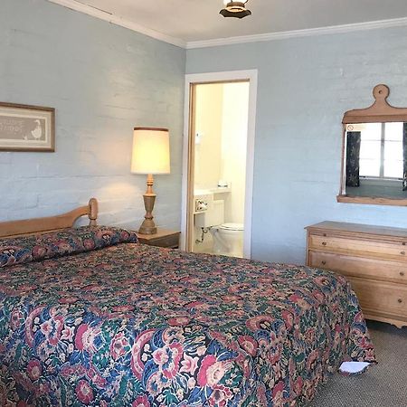 Hotel Lovelock Nv I-80 Экстерьер фото